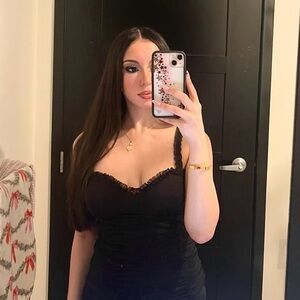 Meet your Posher, Lilly